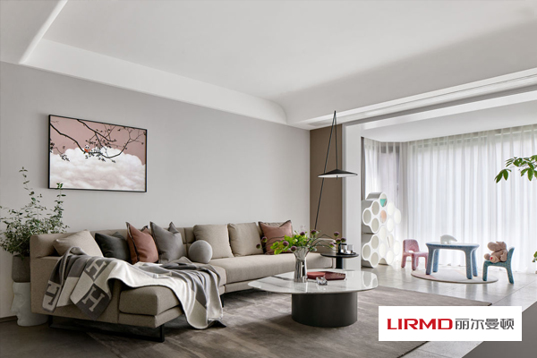 湖南麗爾曼頓家居集團(tuán),定制家具,全屋實木定制；